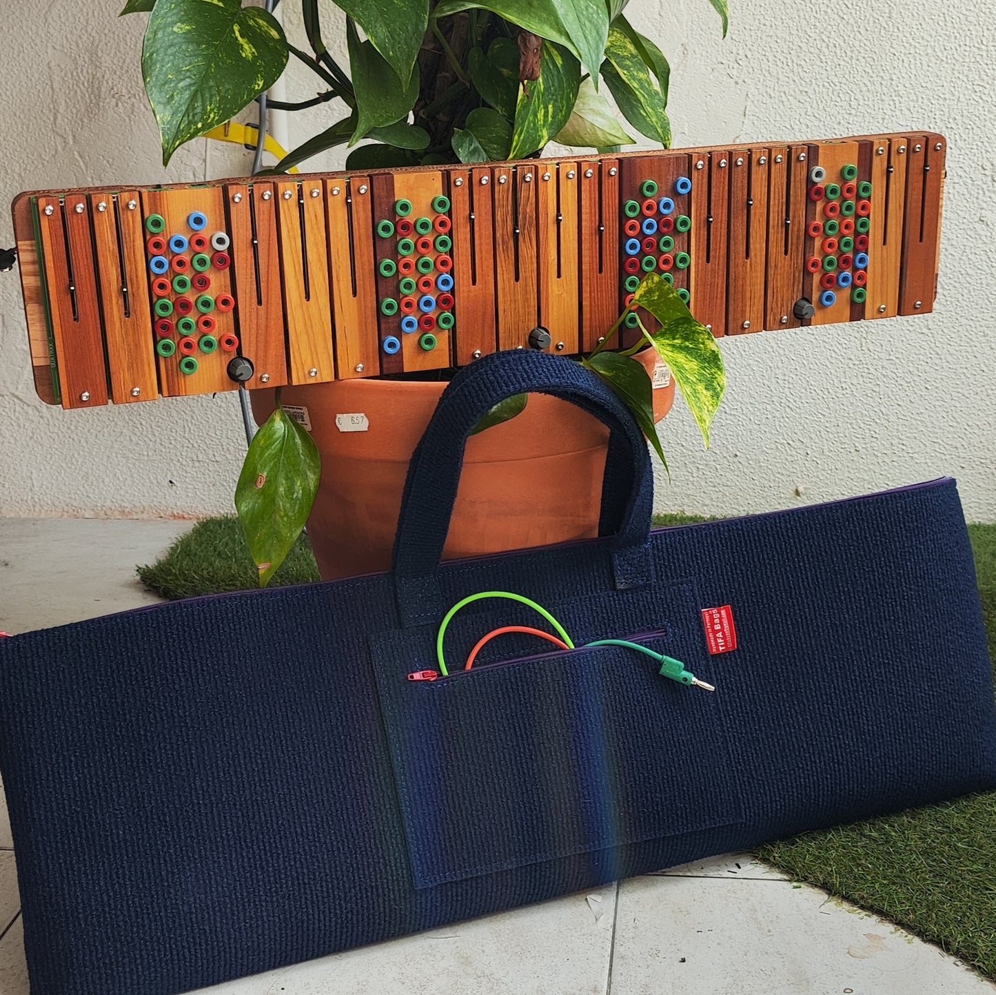 Tifa Quatrax Bag