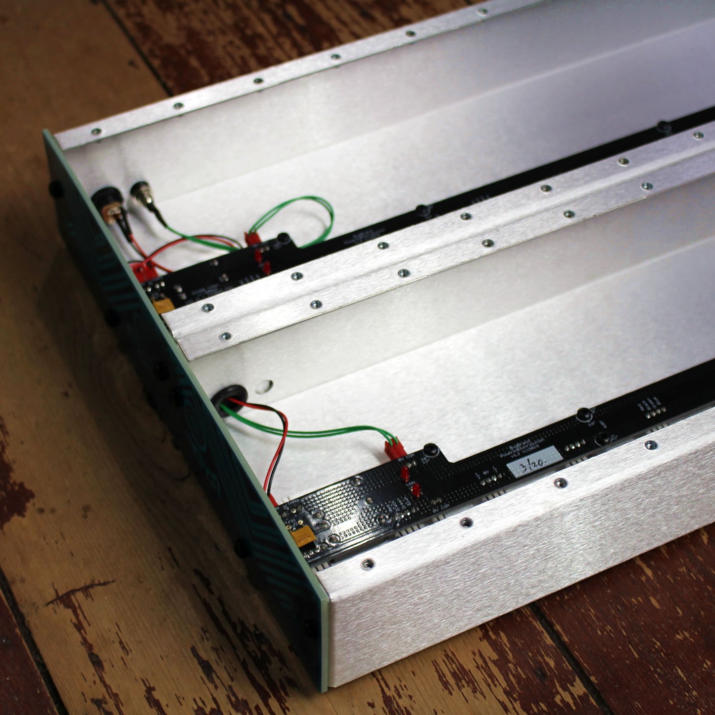 Bugbrand Powered 2Frame – 2 x 11FW