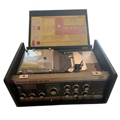 Roland RE-201 Space Echo