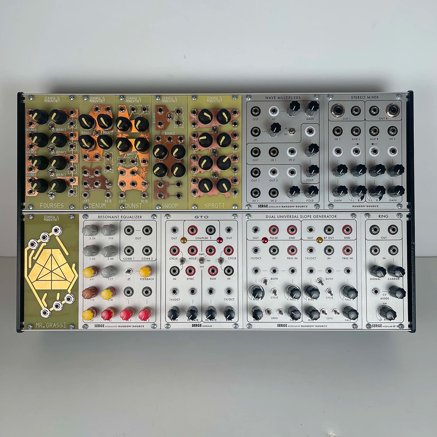 "Precision Chaos" Ieaskul F. Mobenthey and Serge Modular Eurorack System