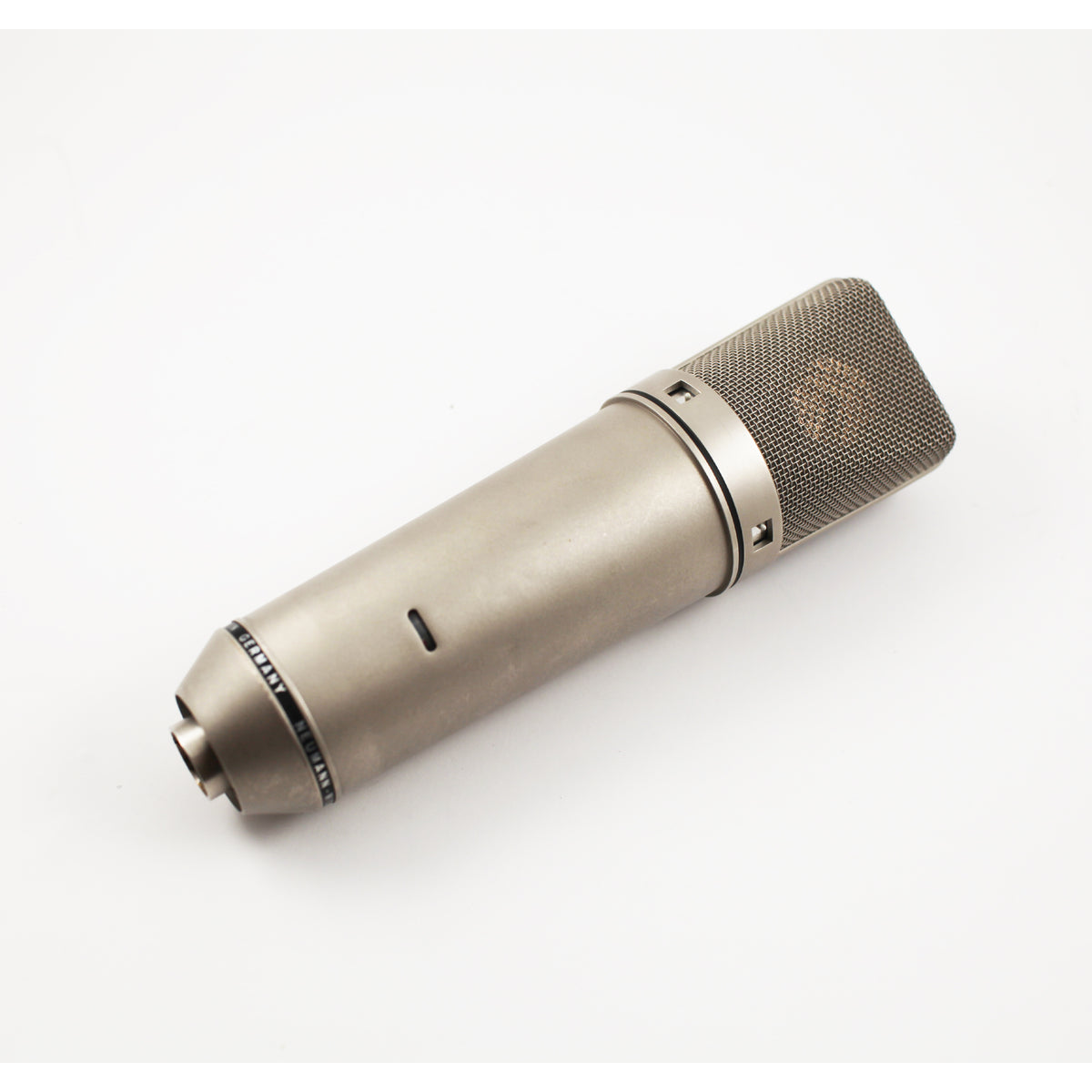 Neumann U87 1982