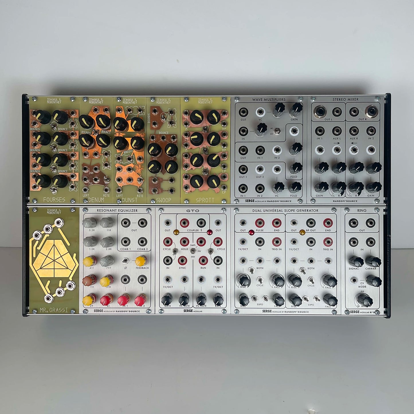 "Precision Chaos" Ieaskul F. Mobenthey and Serge Modular Eurorack System